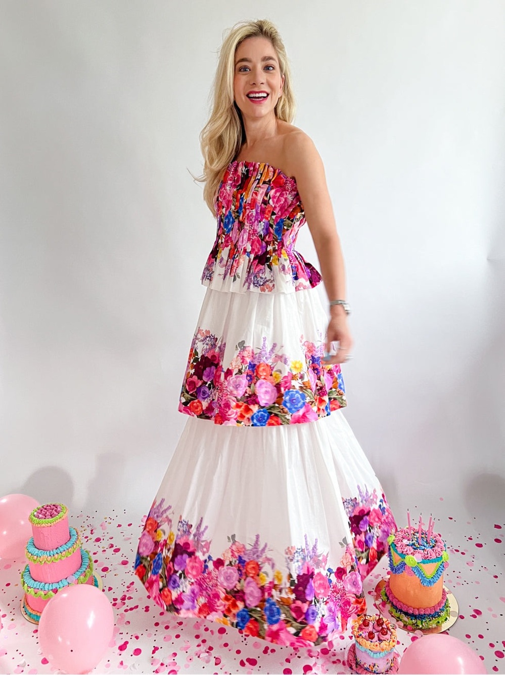ELLIATT Alice Tiered Gown in Ombre Floral Size S NWT - Picture 2 of 7